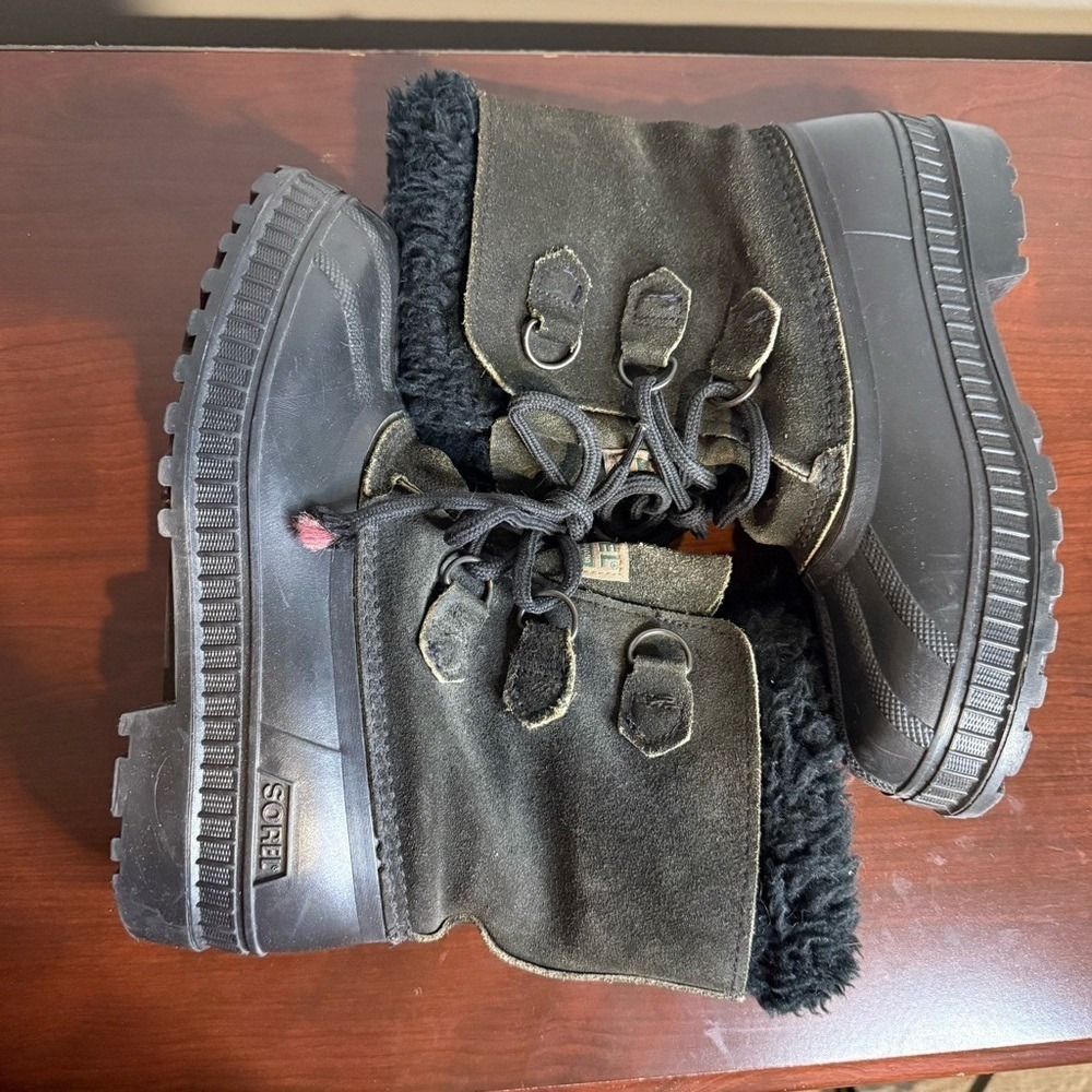 Vintage Sorel Kaufman Winter Suede Boots size 6 Women Black Lace Up Snow BOOT